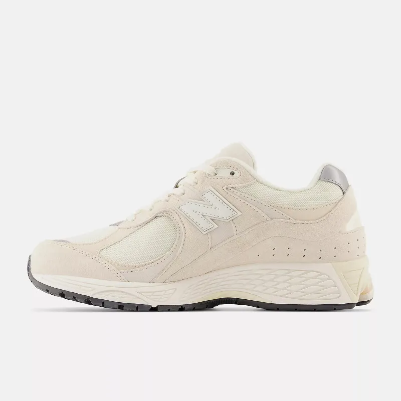 Chaussures New Balance 2002R pour homme - Beige - M2002RCC