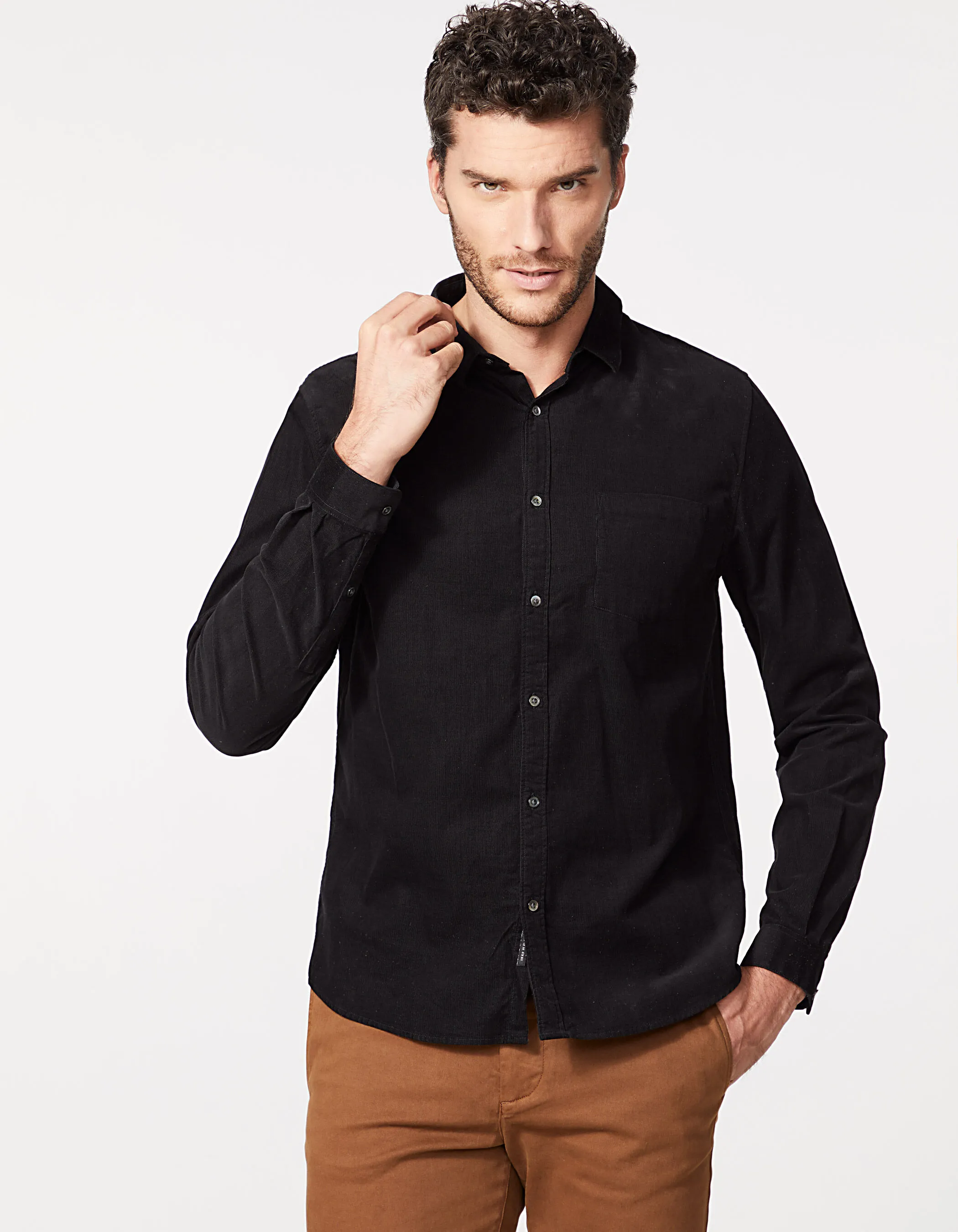 Chemise REGULAR noire en velours milleraies Homme