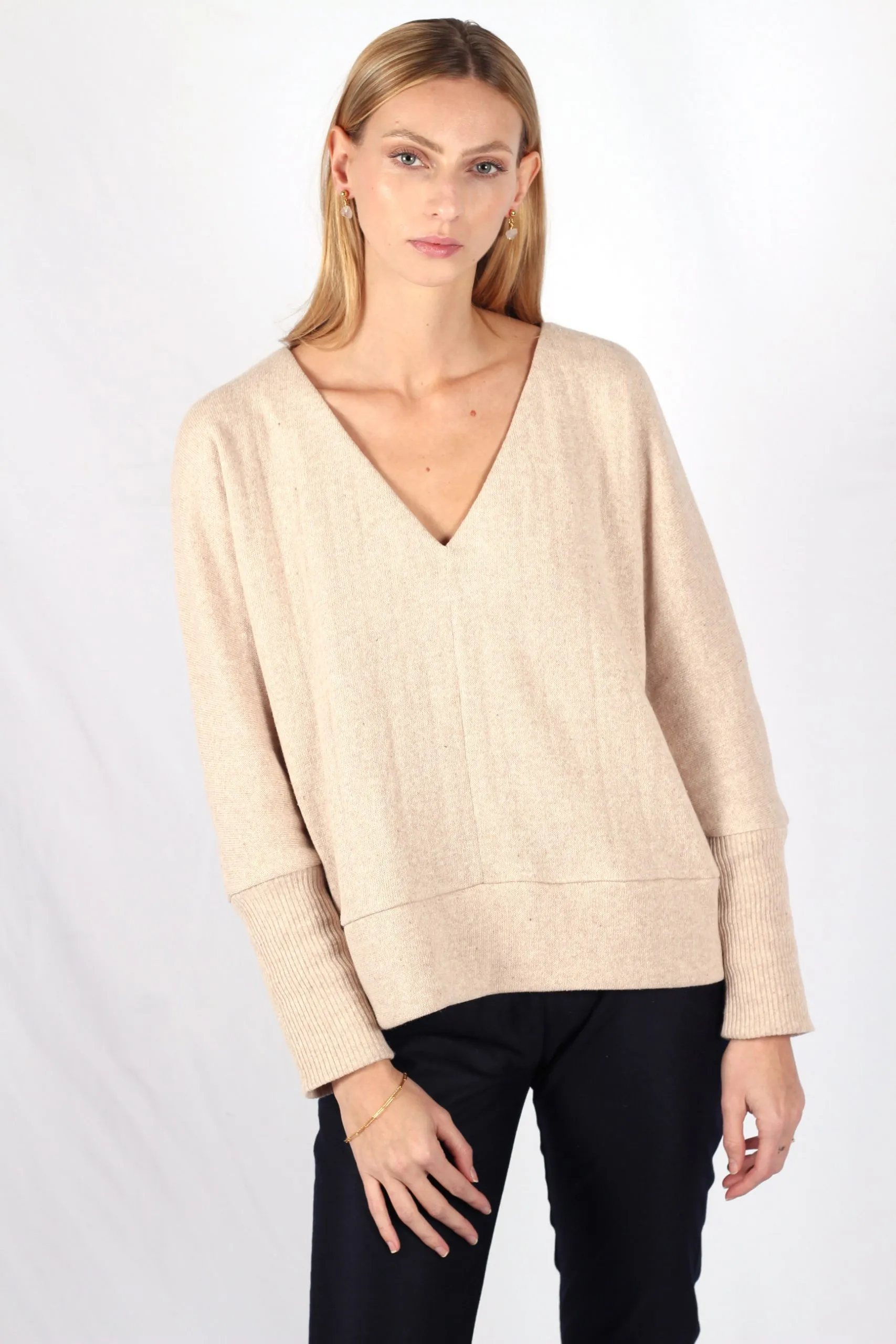 Pull beige femme col v en coton Edith