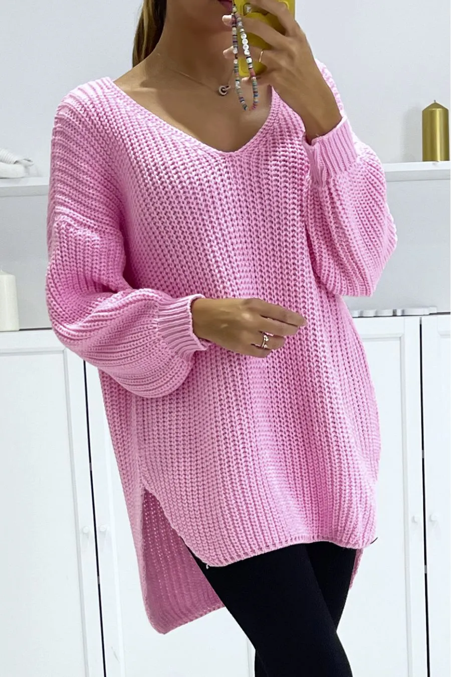 Pull rose bonbon asymétrique en tricot à col v et manches bouffantes, ultra doux