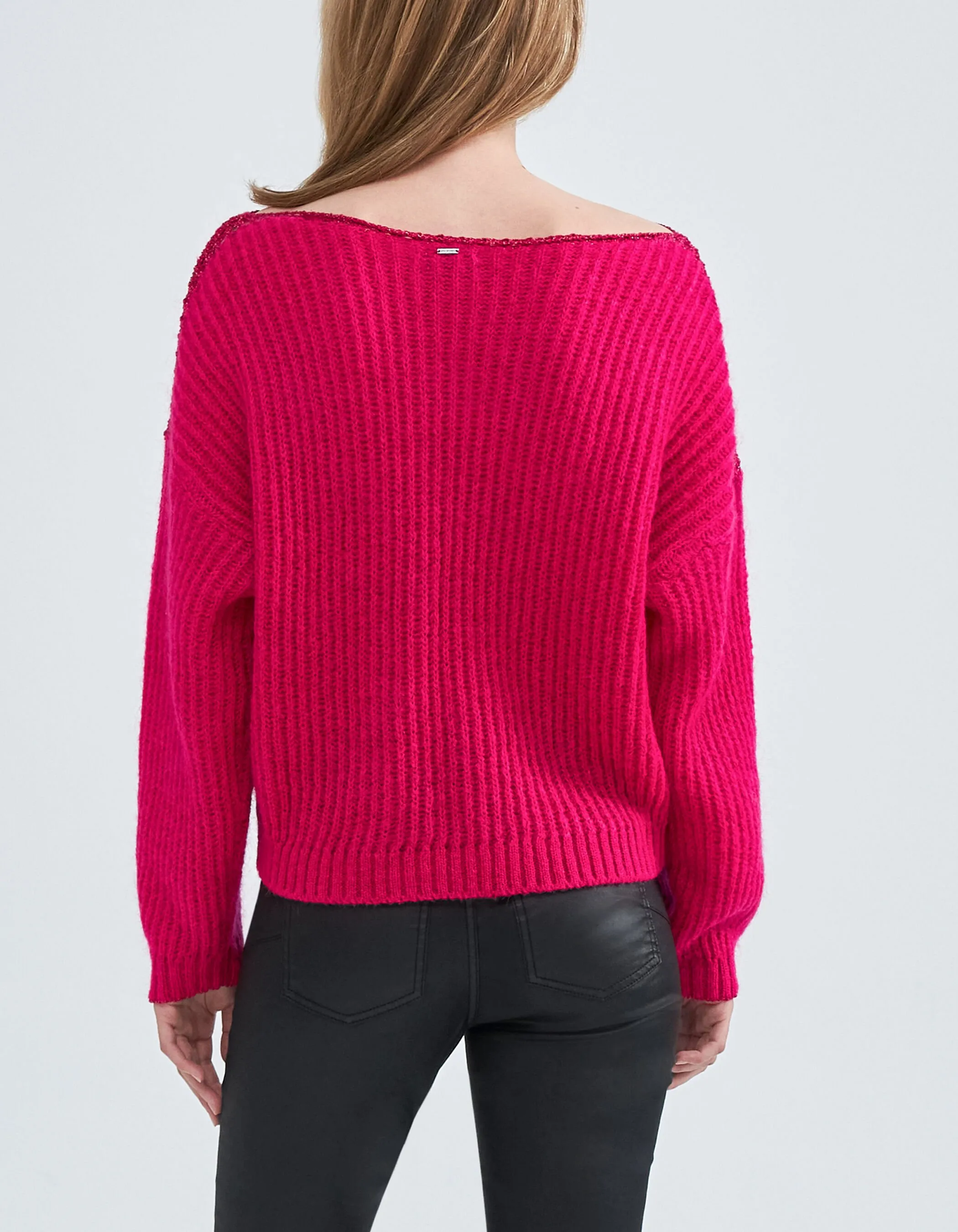 Pull rose tricot à côtes et détails lurex Femme