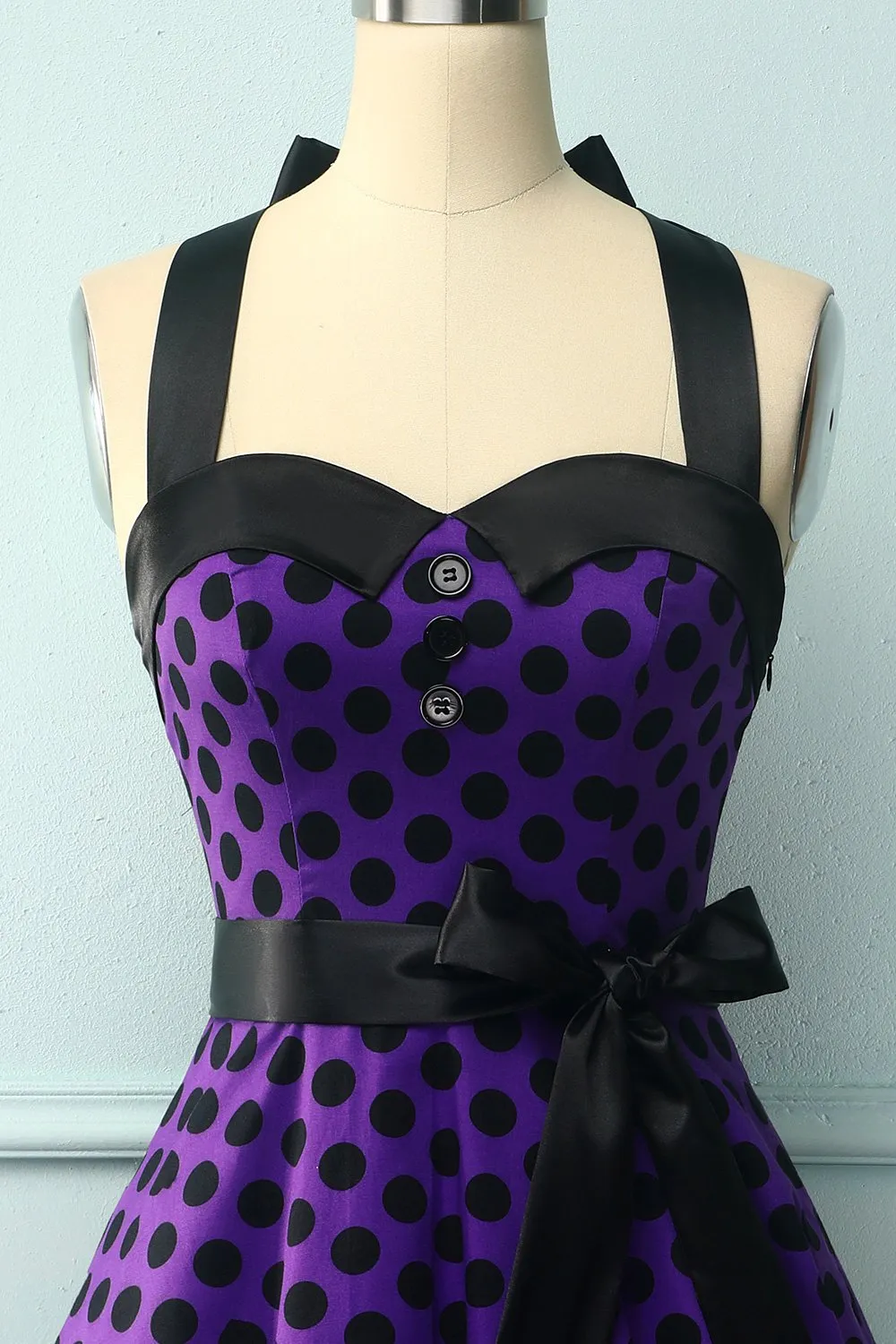 Robe dos nu violet à pois noirs