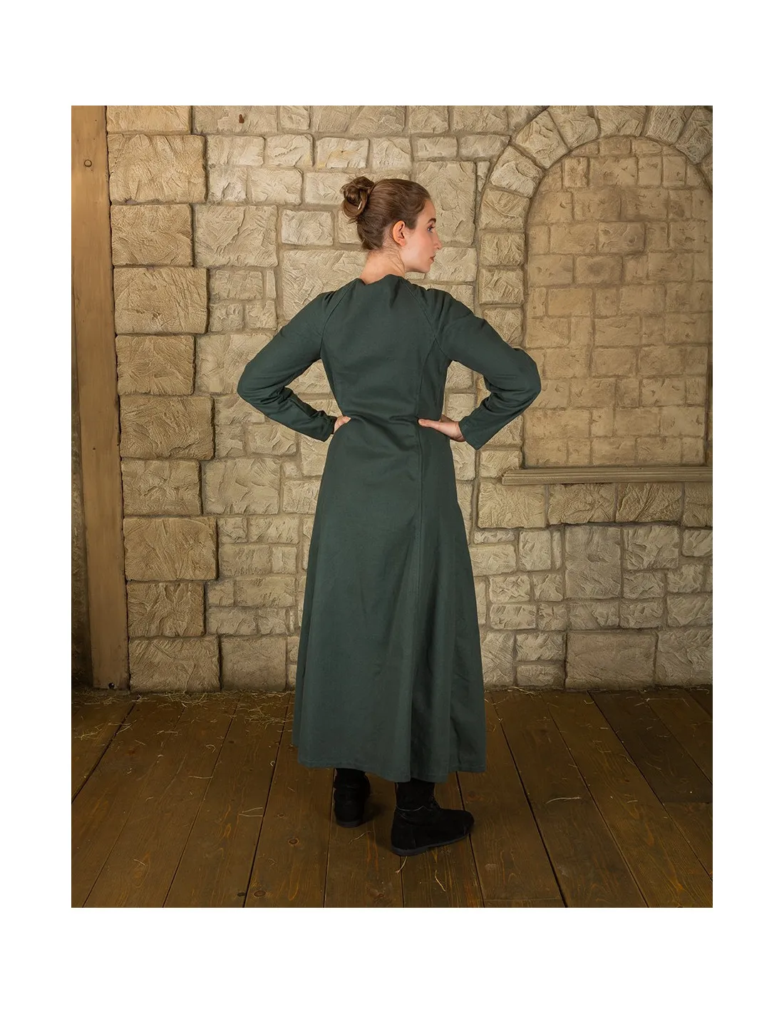 Robe médiévale modèle Jovina, couleur verte ⚔️ Boutique Épées