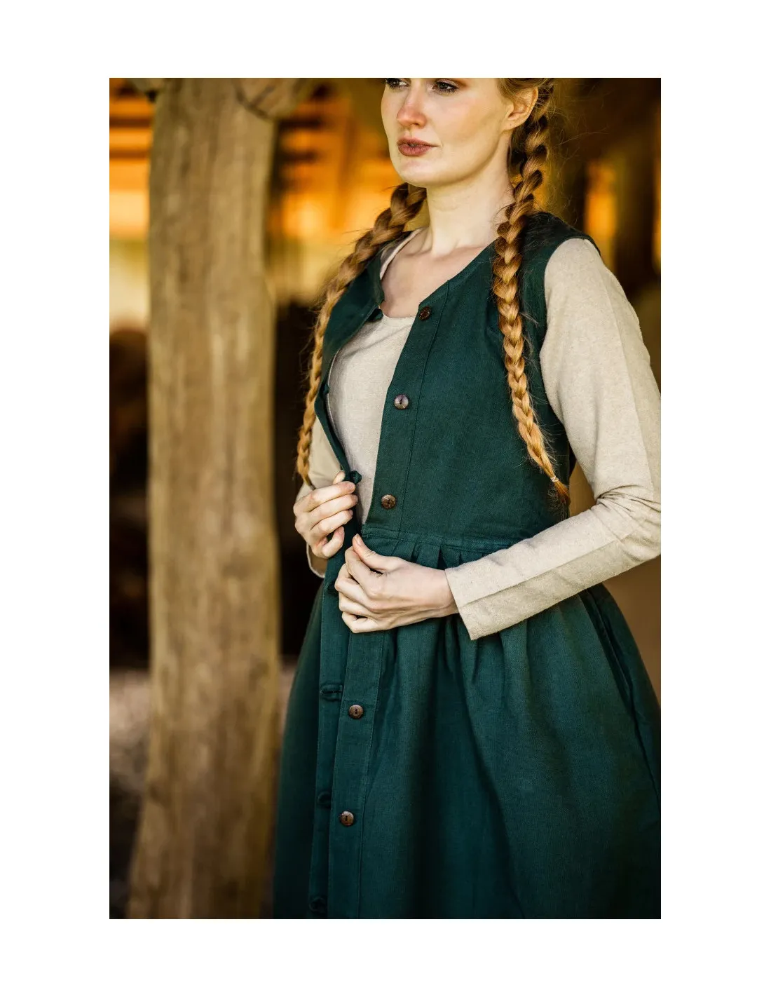 Robe paysanne médiévale modèle Arlette, couleur verte ⚔️ Boutique Épées