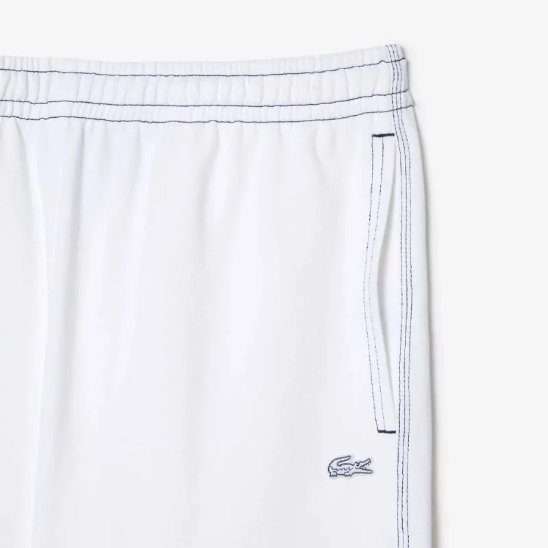 SHORT HOMME LACOSTE REGULAR FIT AVEC MARQUAGE CONTRASTÉ EN MOLLETON BLANC