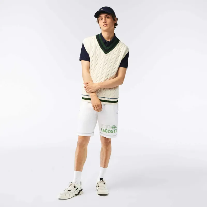 SHORT HOMME LACOSTE REGULAR FIT AVEC MARQUAGE CONTRASTÉ EN MOLLETON BLANC