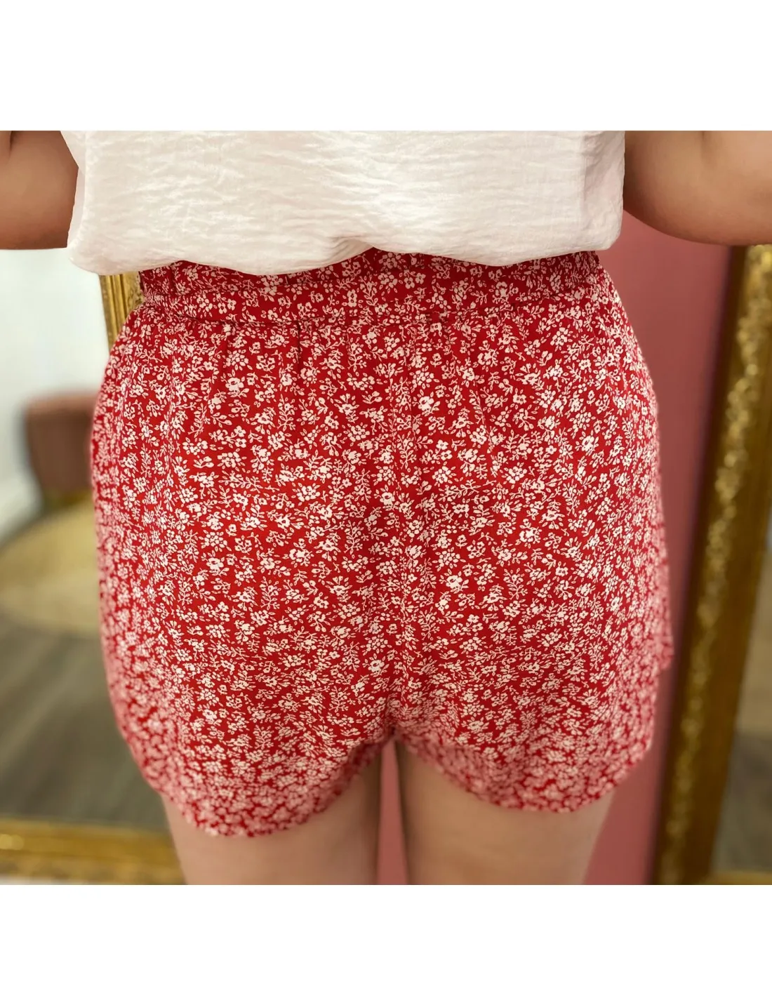 Short été à motifs imprimés femme taille élastique avec ceinture nœud motif fleuri blanc