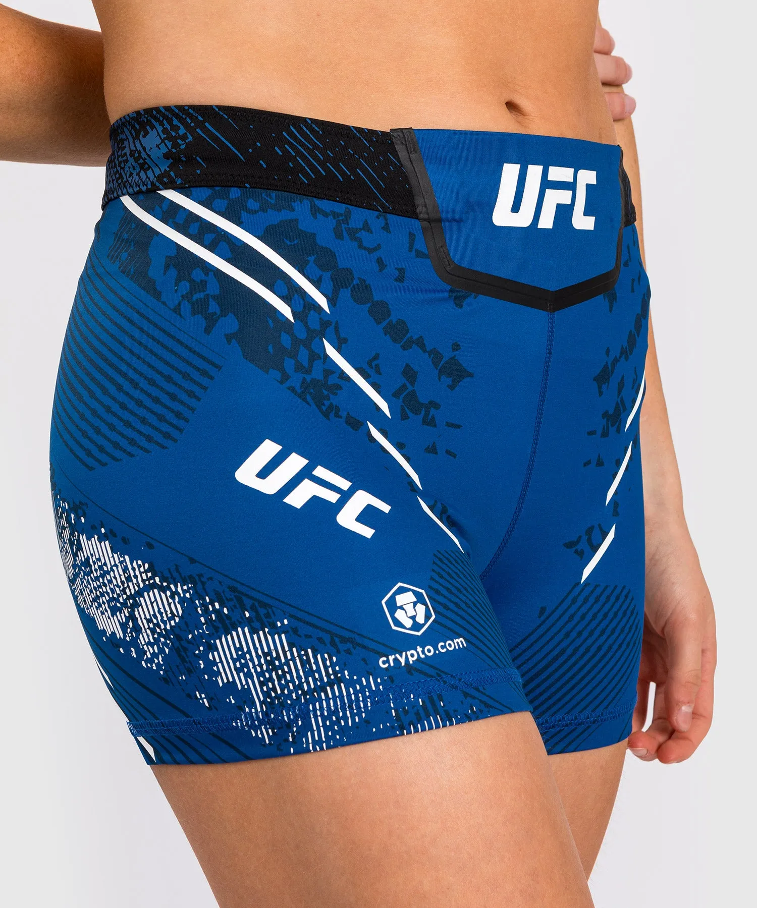 Shorts Vale Tudo Short Fit pour Femmes UFC Adrenaline by Venum Authentic Fight Night - Bleu