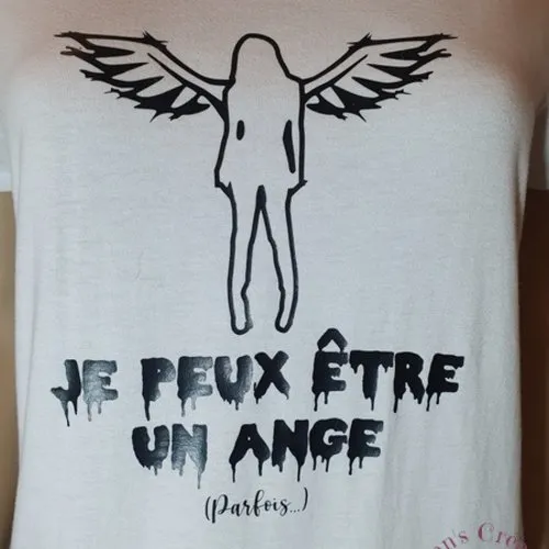 Tee-shirt femme "je peux être un ange (parfois) "